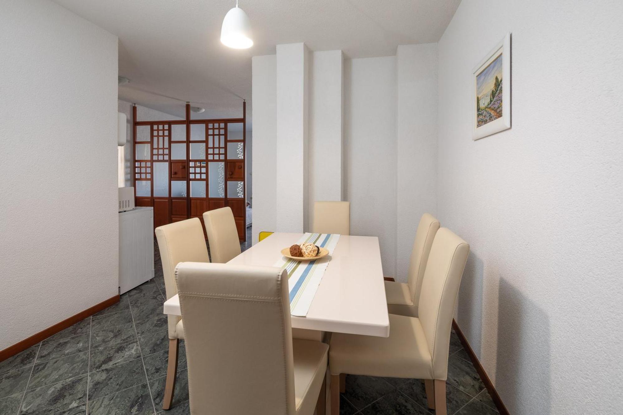 Luxury Residence Omis Phòng bức ảnh